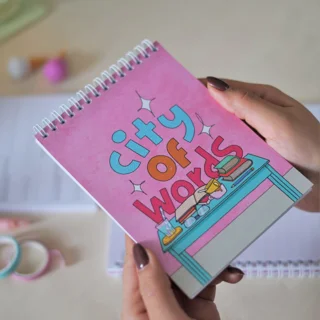 دفترچه لغت معنی انگلیسی اسمارتیز – City of Words